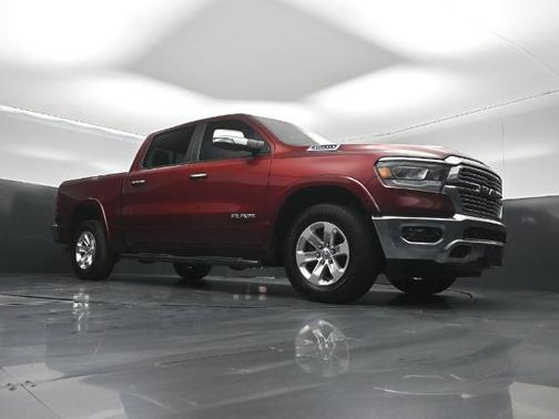 Delmonico Red Pearlcoat 2019 RAM 1500 LARAMIE