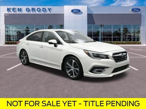 Crystal White Pearl 2018 Subaru Legacy 2.5I LIMITED