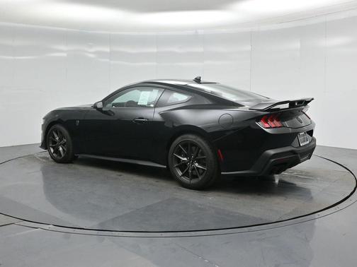 2026 Ford Mustang Dark Horse Fastback