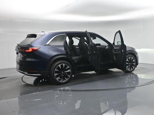 2024 Mazda CX-90 PHEV Premium Plus
