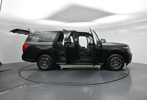 2022 Ford Expedition Max XLT