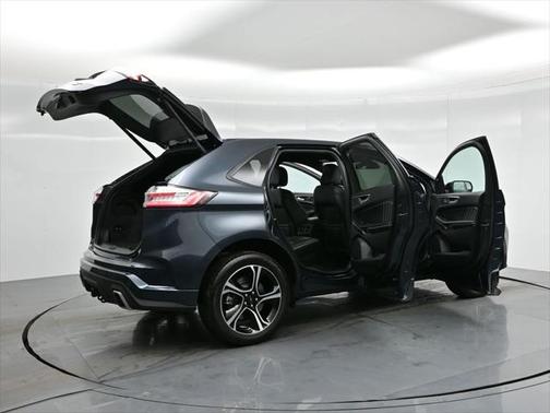 2024 Ford Edge ST