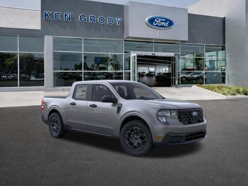 Gray Metallic 2026 Ford Maverick XLT