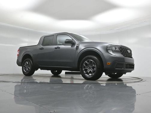 Gray Metallic 2026 Ford Maverick XLT