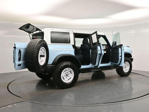 2025 Ford Bronco Heritage Edition