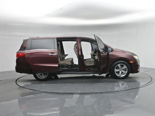 Deep Scarlet Pearl 2020 Honda Odyssey EX