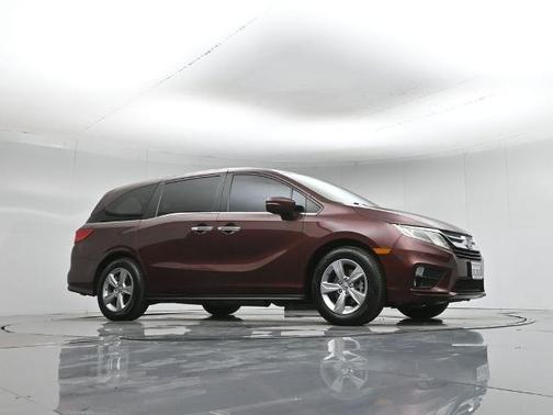 Deep Scarlet Pearl 2020 Honda Odyssey EX