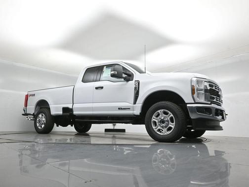 2026 Ford F-350 XLT