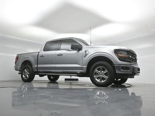 ICONIC SILVER METALLIC 2024 Ford F-150 XLT