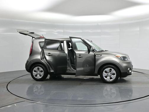2018 Kia Soul Base