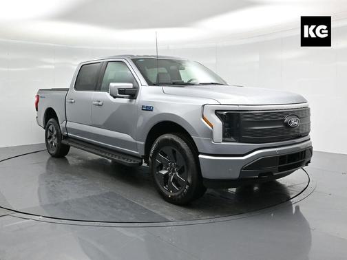 2025 Ford F-150 Lightning LARIAT