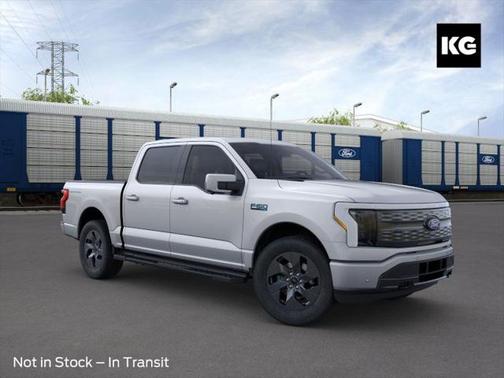 2025 Ford F-150 Lightning LARIAT