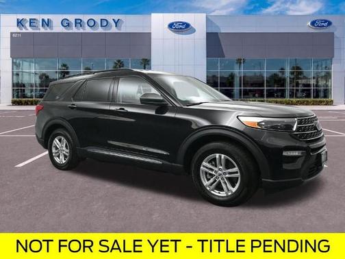 AGATE BLACK METALLIC 2023 Ford Explorer XLT