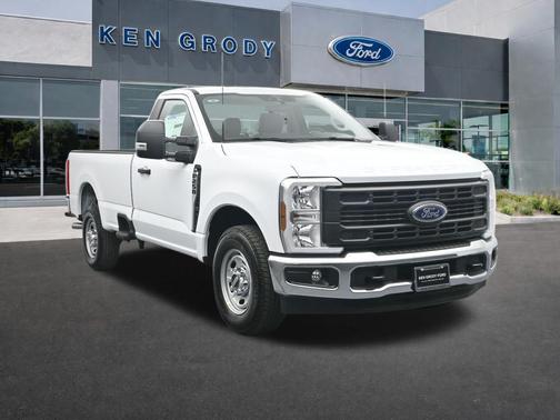 2026 Ford F-250 XL