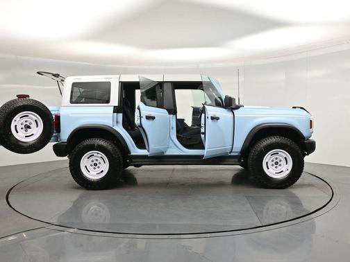 2025 Ford Bronco Heritage Edition