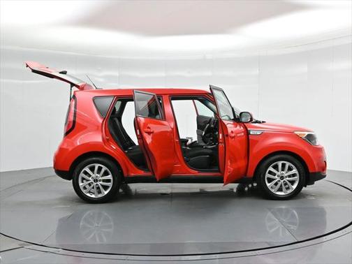 2019 Kia Soul +