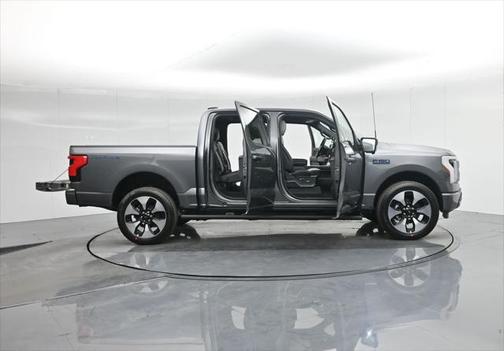2025 Ford F-150 Lightning Platinum