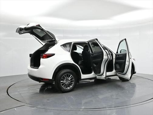 2017 Mazda CX-5 Sport