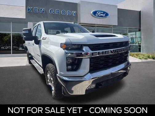 Summit White 2023 Chevrolet Silverado 2500 LT