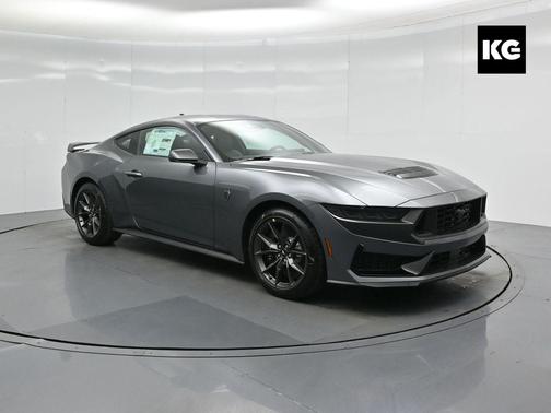 2026 Ford Mustang Dark Horse