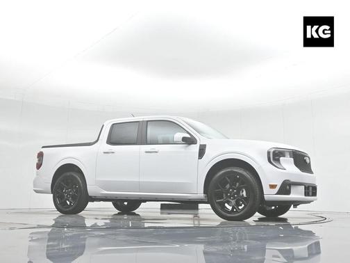 2025 Ford Maverick Lobo Standard