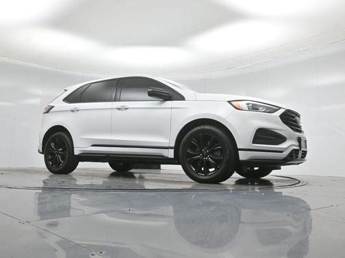 OXFORD WHITE 2024 Ford Edge SE