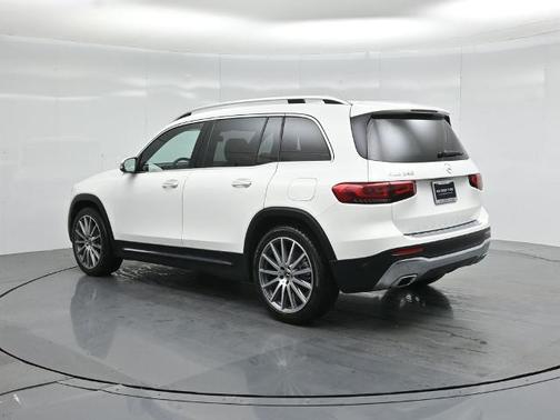 Polar White 2021 Mercedes-Benz GLB 250 BASE