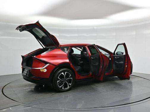 2022 Kia EV6 Wind