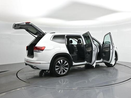 2023 Volkswagen Atlas 3.6L SEL Premium