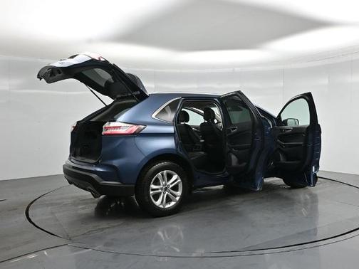BLUE METALLIC 2019 Ford Edge SEL