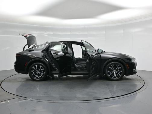 2024 Toyota Crown Limited