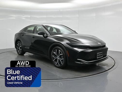 2024 Toyota Crown Limited