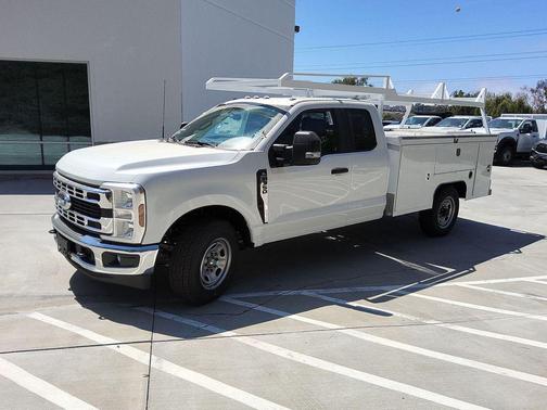 2025 Ford F-350 XL