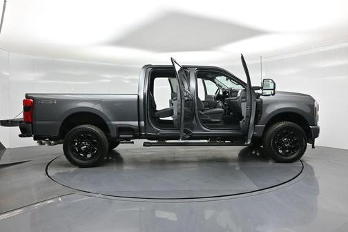 2025 Ford F-250 XLT