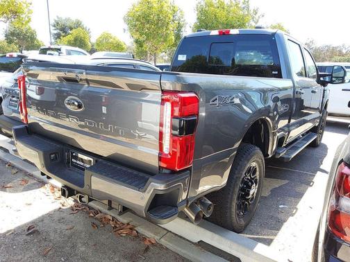 2025 Ford F-250 Lariat