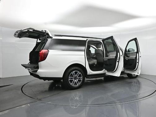 STAR WHITE MET TRI-COAT 2025 Ford Expedition Max ACTIVE