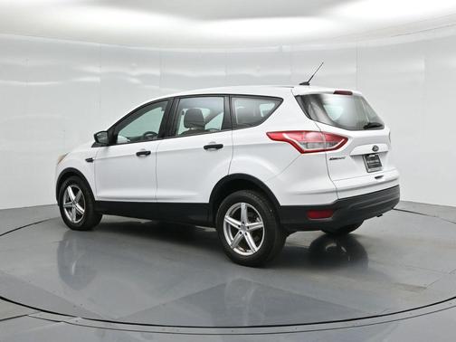2016 Ford Escape S