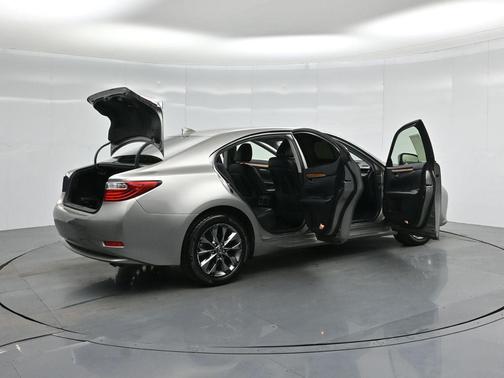 2015 Lexus ES 300h Base