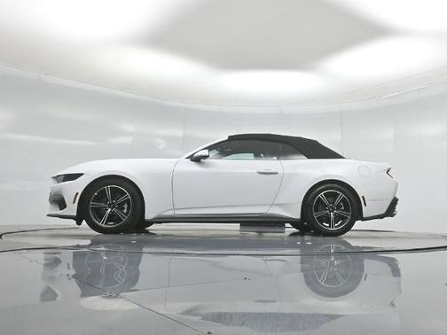 OXFORD WHITE 2025 Ford Mustang ECOBOOST PREMIUM