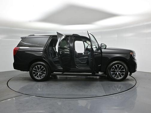 AGATE BLACK METALLIC 2025 Ford Expedition PLATINUM