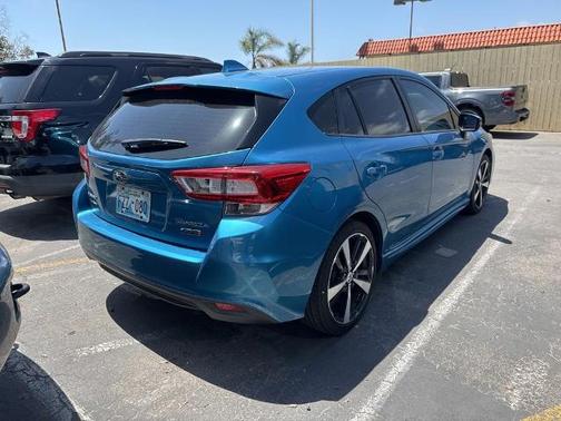 Island Blue Pearl 2018 Subaru Impreza 2.0I SPORT