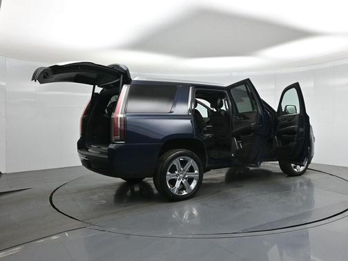 2020 Cadillac Escalade Platinum