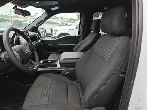OXFORD WHITE 2023 Ford F-150 XL