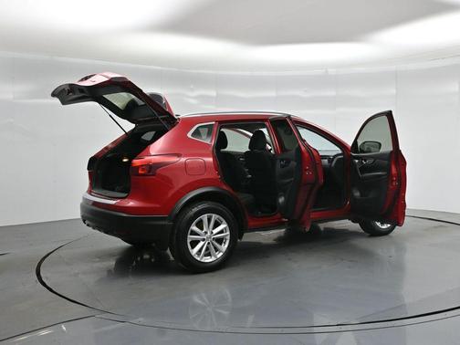 2018 Nissan Rogue Sport SV