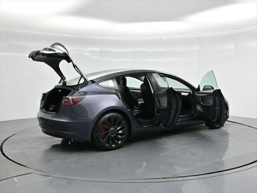 2022 Tesla Model 3 Performance