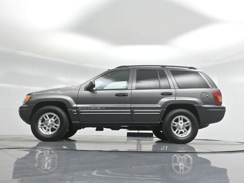2002 Jeep Grand Cherokee Laredo