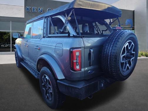 2021 Ford Bronco Outer Banks