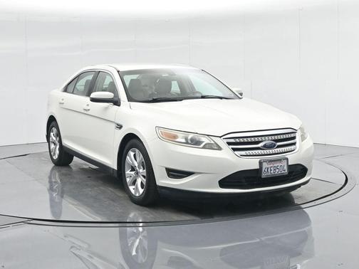 2010 Ford Taurus SEL