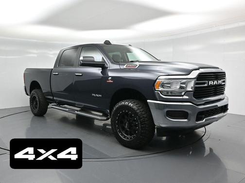 2019 RAM 2500 Big Horn Crew Cab 4x4 6'4' Box