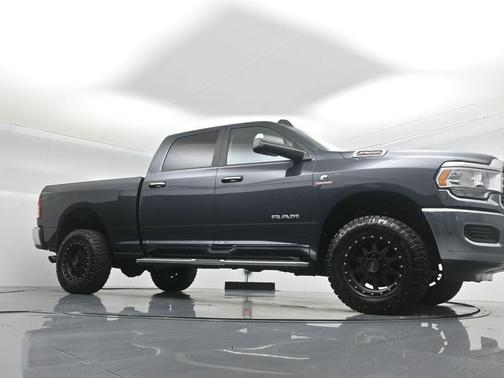 2019 RAM 2500 Big Horn Crew Cab 4x4 6'4' Box